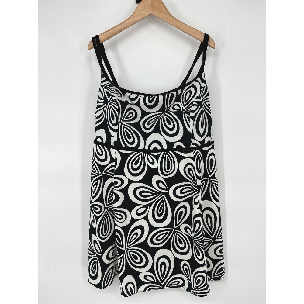 Longitude Swim Dress Women 18W Black White Abstract Geometric Mod One Piece